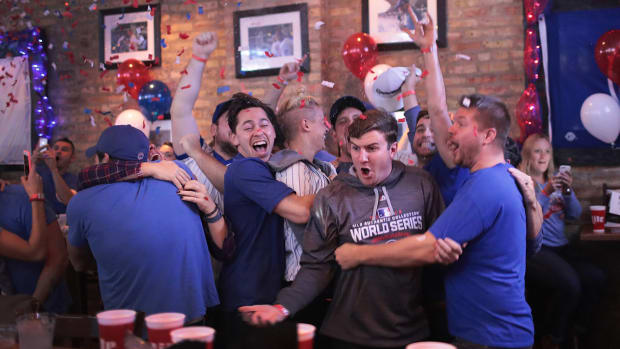 chicago-cubs-world-series-wrigleyville-celebration.jpg